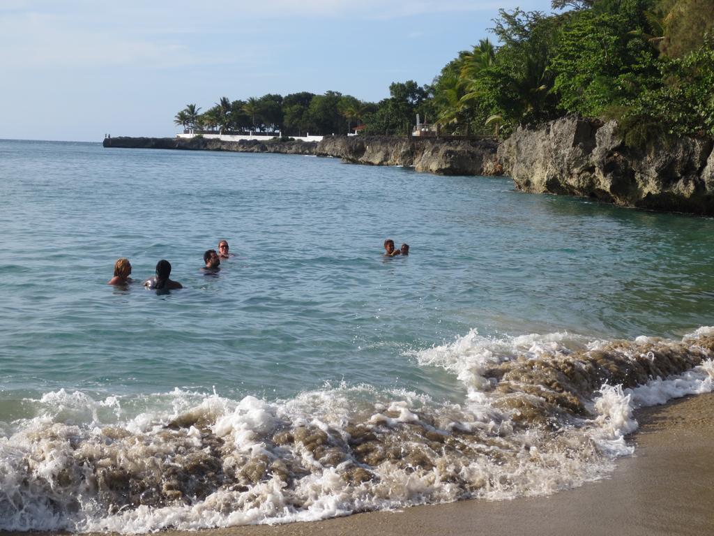Coco Hotel Sosua Bagian luar foto
