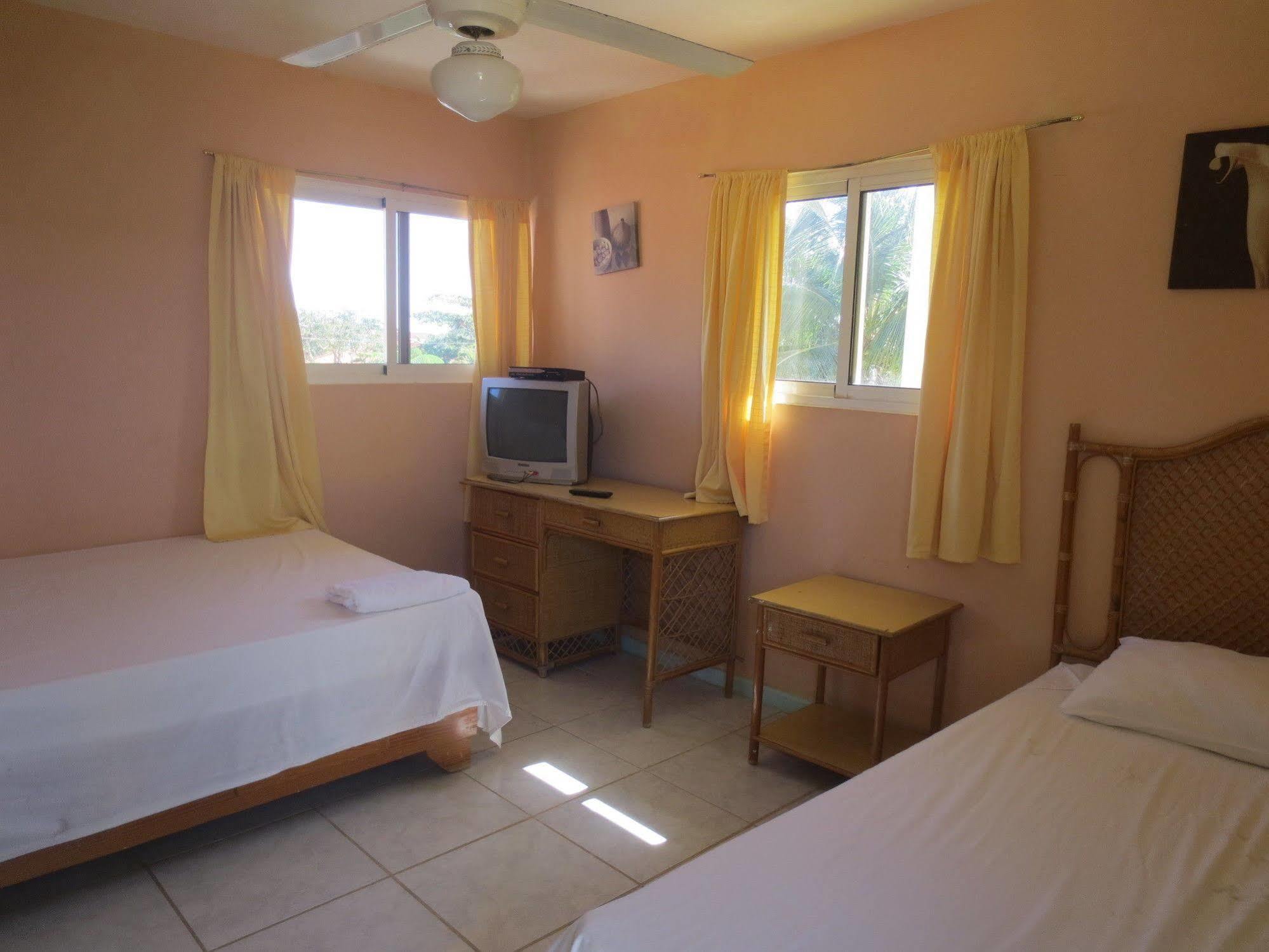 Coco Hotel Sosua Bagian luar foto